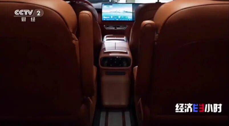 央視聚焦深藍(lán)“黑公關(guān)”事件 直擊汽車行業(yè)網(wǎng)絡(luò)亂象對誠信企業(yè)的沖擊